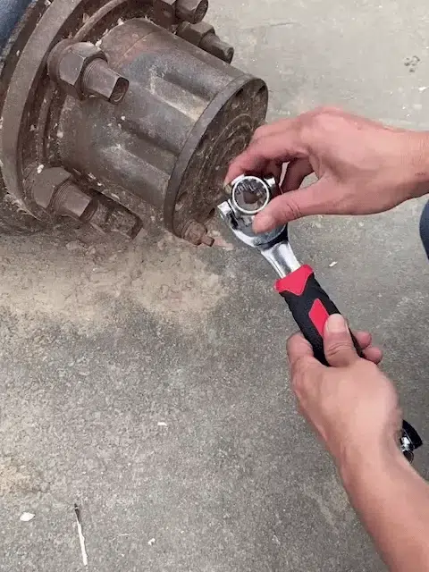 Llave Dado Universal 8 En 1 Giro 360°🔥🔧