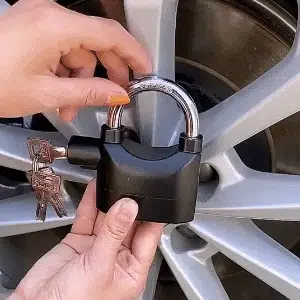 CANDADO DE SEGURIDAD CON ALARMA PARA MOTO Y PUERTAS (SIRENA) – De Shopping  Store