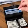 Billetera Antirrobo con Escudo RFID: Tu plata a salvo de clonaciones y tus tarjetas a un clic.