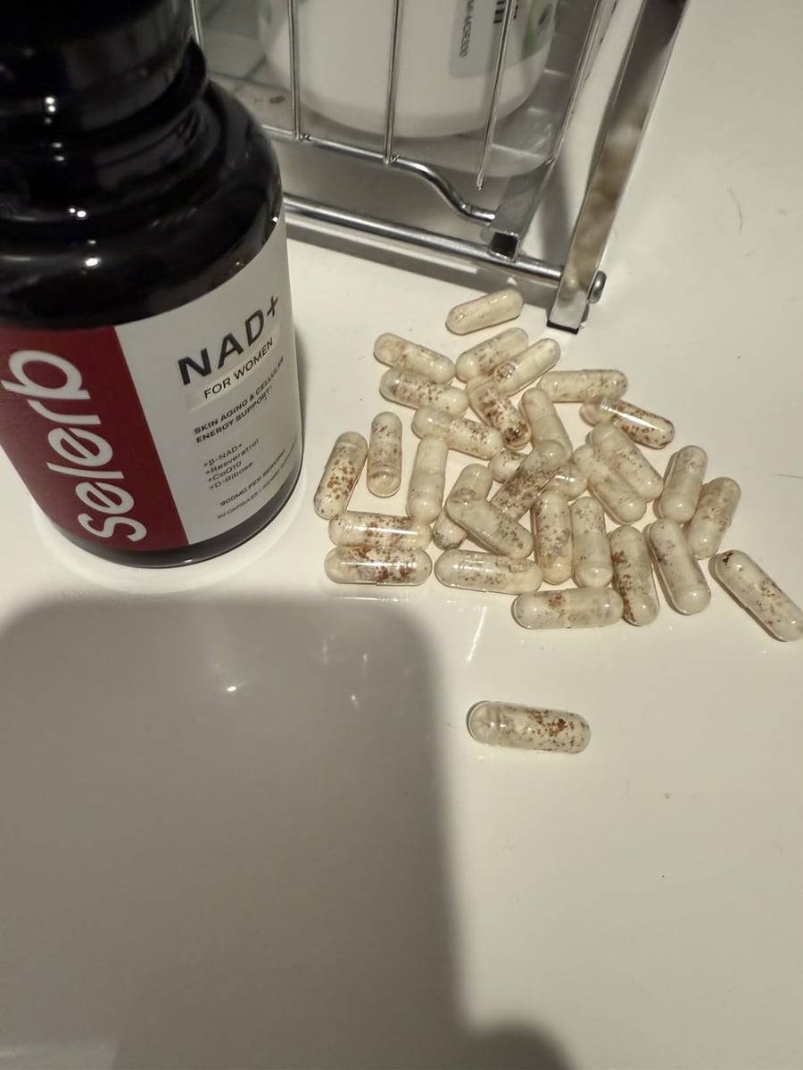 Foto de Santos De Leon